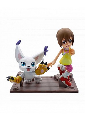 Figurine Digimon Adventures Par Banpresto - Hikari & Tailmon 15 CM