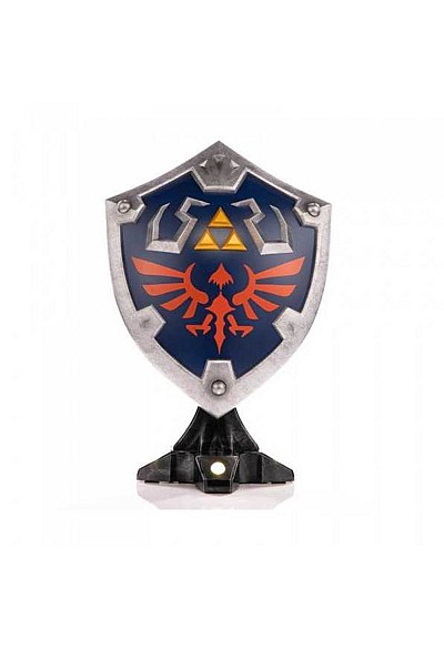 Figurine / Statue En PVC Legend Of Zelda Breath Of The Wild Par First 4 Figures - Bouclier Hylian