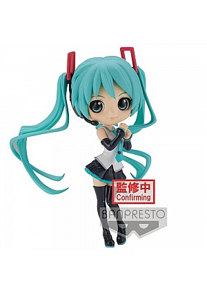 Figurine Q Posket Hatsune Miku Par Banpresto - V4x Style Ver.B 15 CM