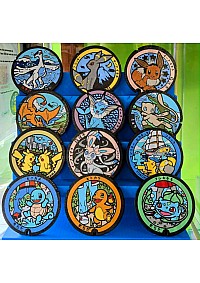 Plaque ''Pokéfuta'' Pokemon Imprimée 3D (10 CM) - Un Item Au Hasard