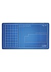 Tapis de Bureau (Desk Mat) Blue Prince Par iam8bit - Plans