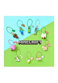 Boîte Mystère Porte-Clé Minecraft Par Bandai -  Un Item Au Hasard