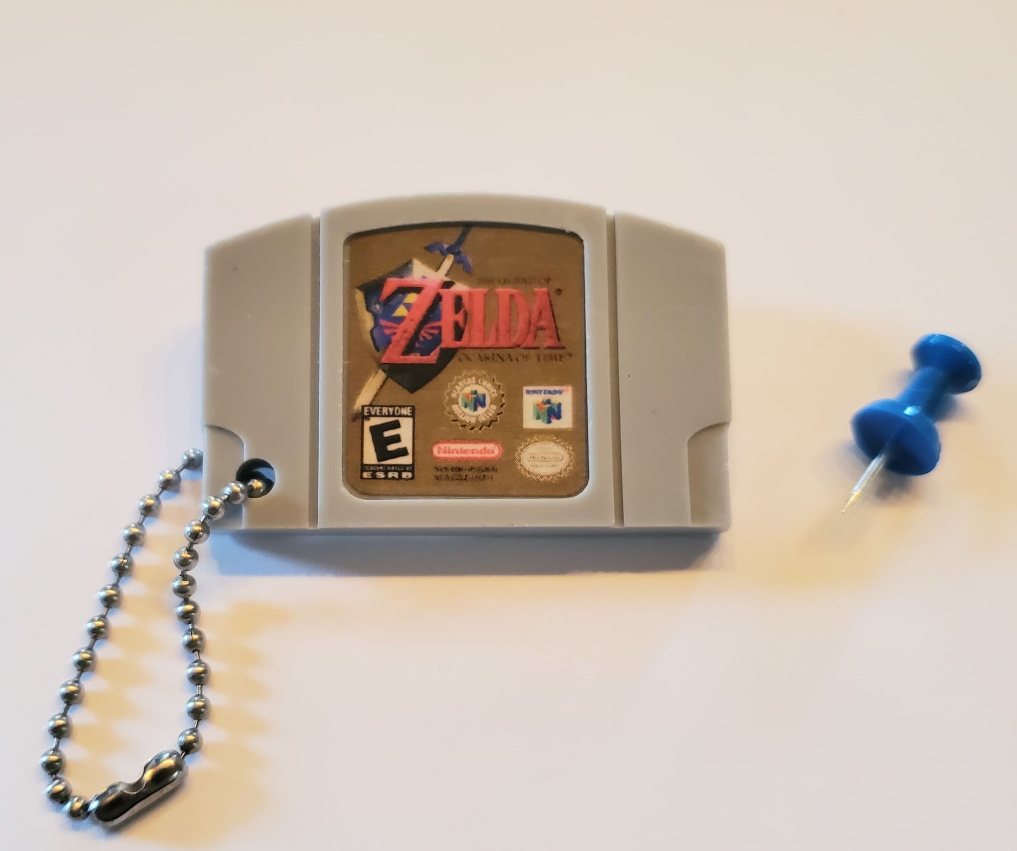 Porte-Clé Mini-Cartouche de N64 Par Chinook Crafts - Legend of Zelda Ocarina of Time