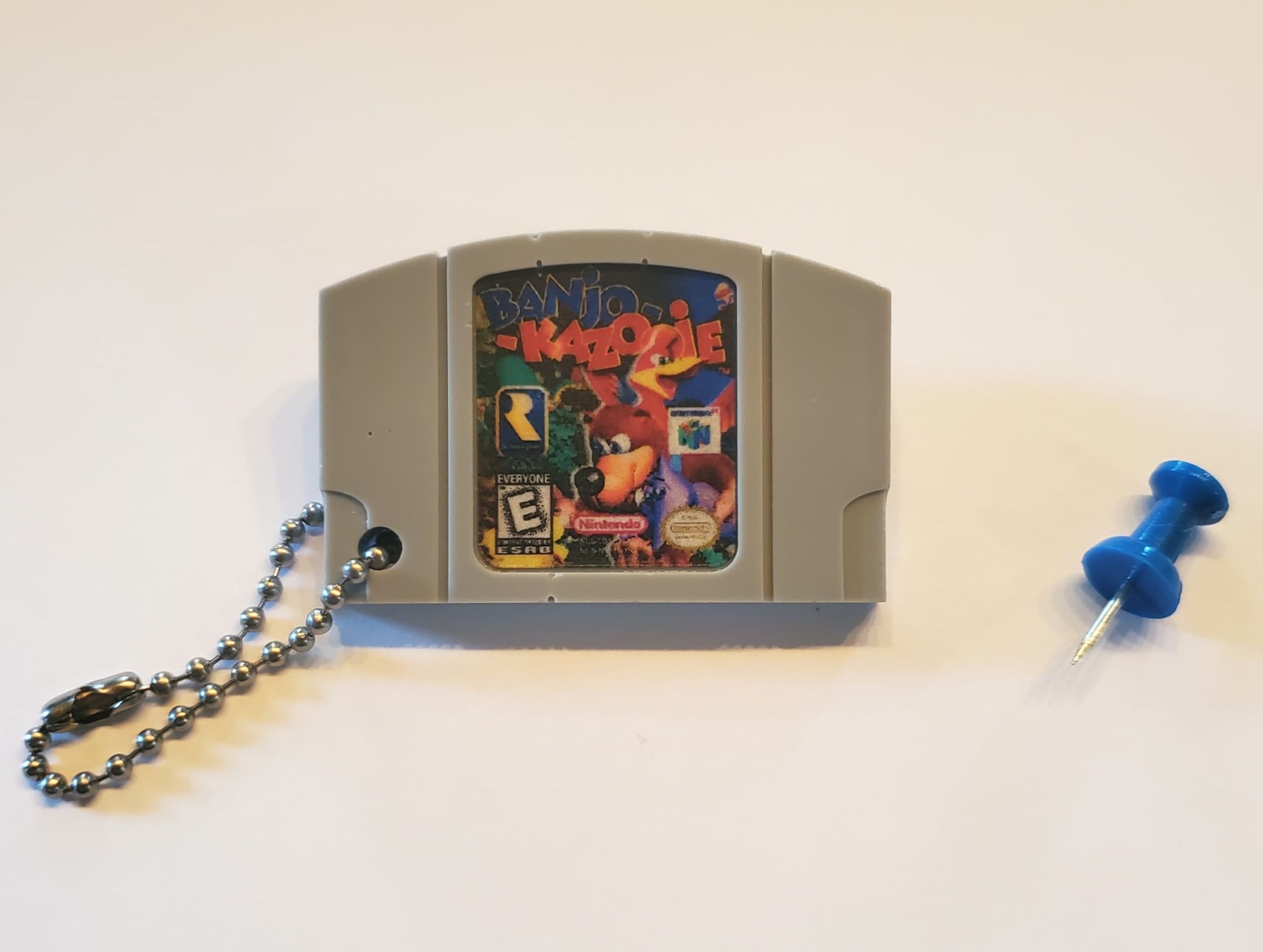 Porte-Clé Mini-Cartouche de N64 Par Chinook Crafts - Banjo Kazooie
