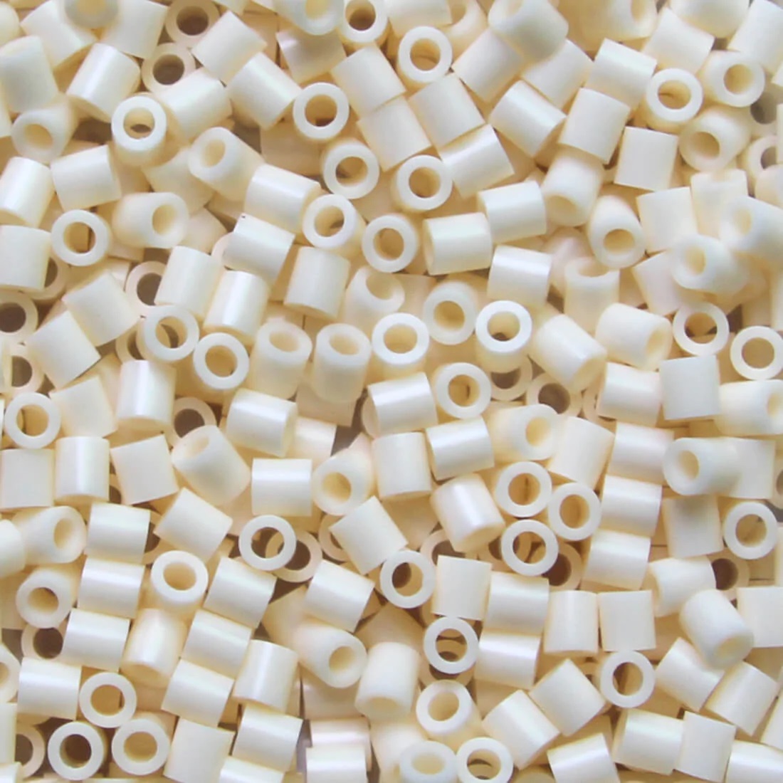 Perles à Fusionner Artkal Taille Midi 5 mm Série S (Sacs de 1000 perles) - Couleur S51