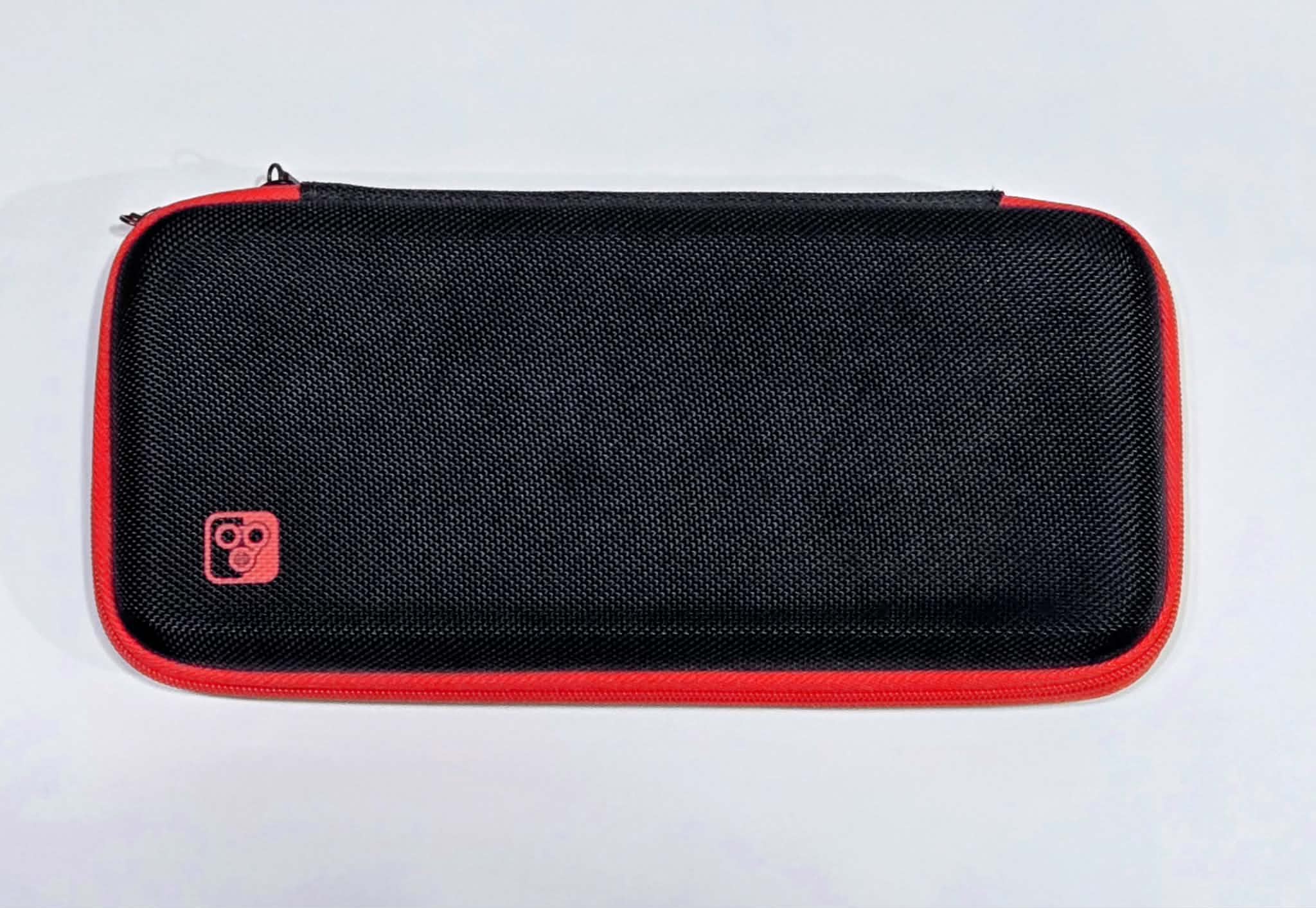 Étui De Transport Rigide Pour Nintendo Switch Par Biogenik - Noire Et Rouge